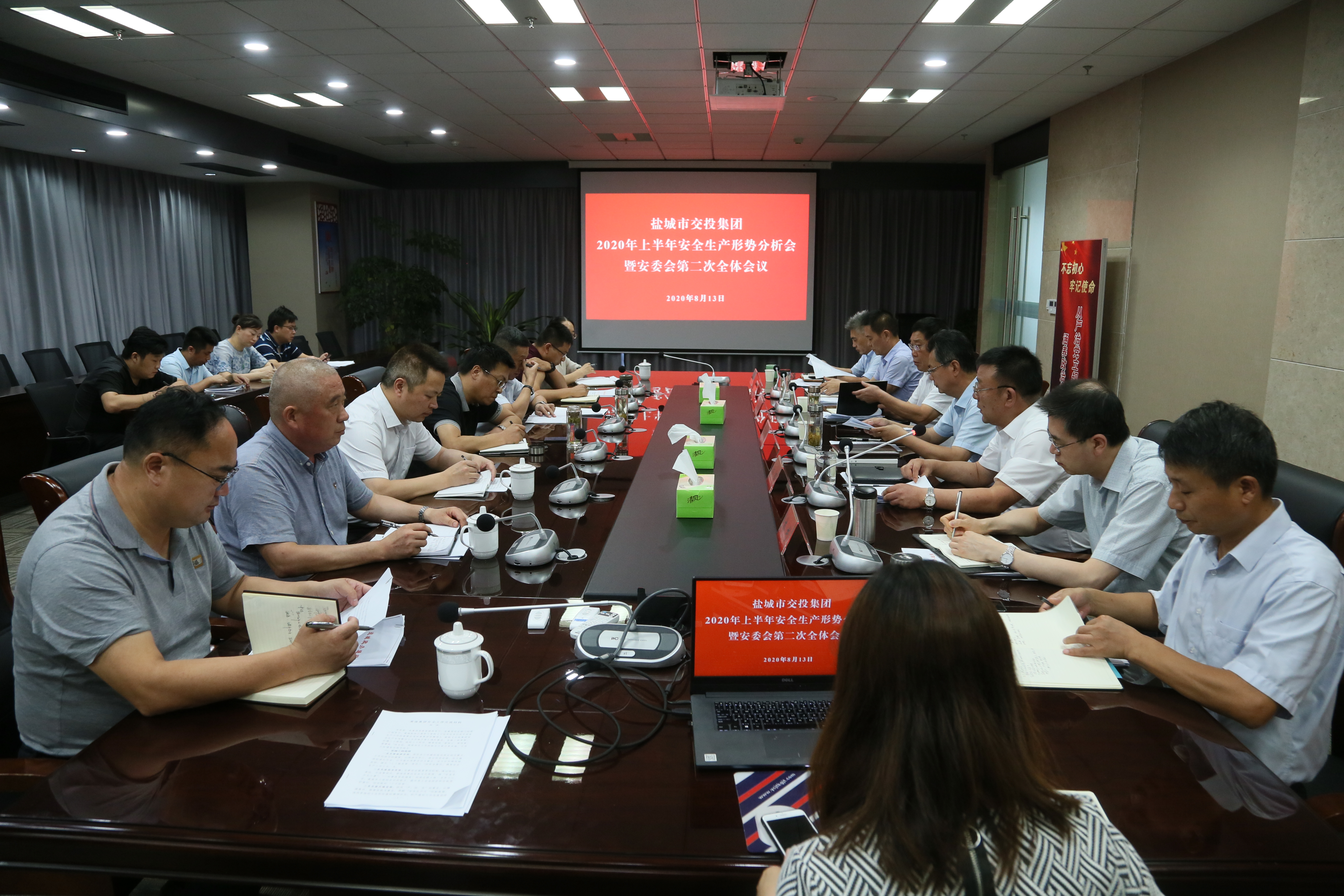 0f9a377c9e92d6fde9e3bb397395fbd.jpg 0f9a377c9e92d6fde9e3bb397395fbd.jpg