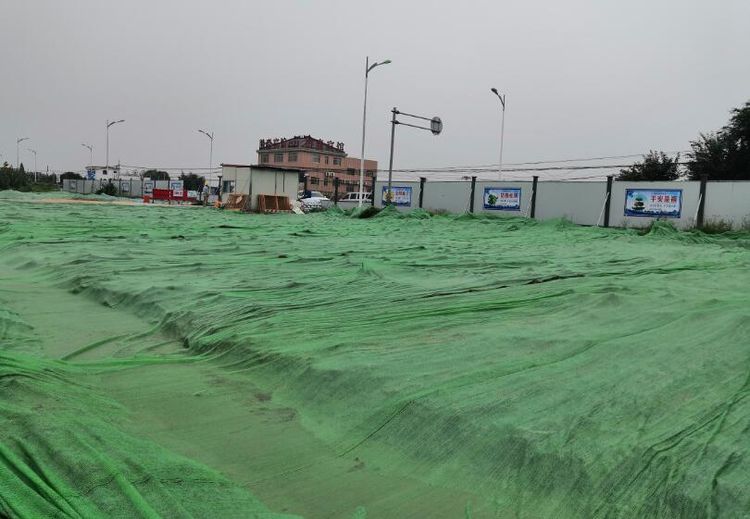 裸土覆盖.jpg 裸土覆盖.jpg