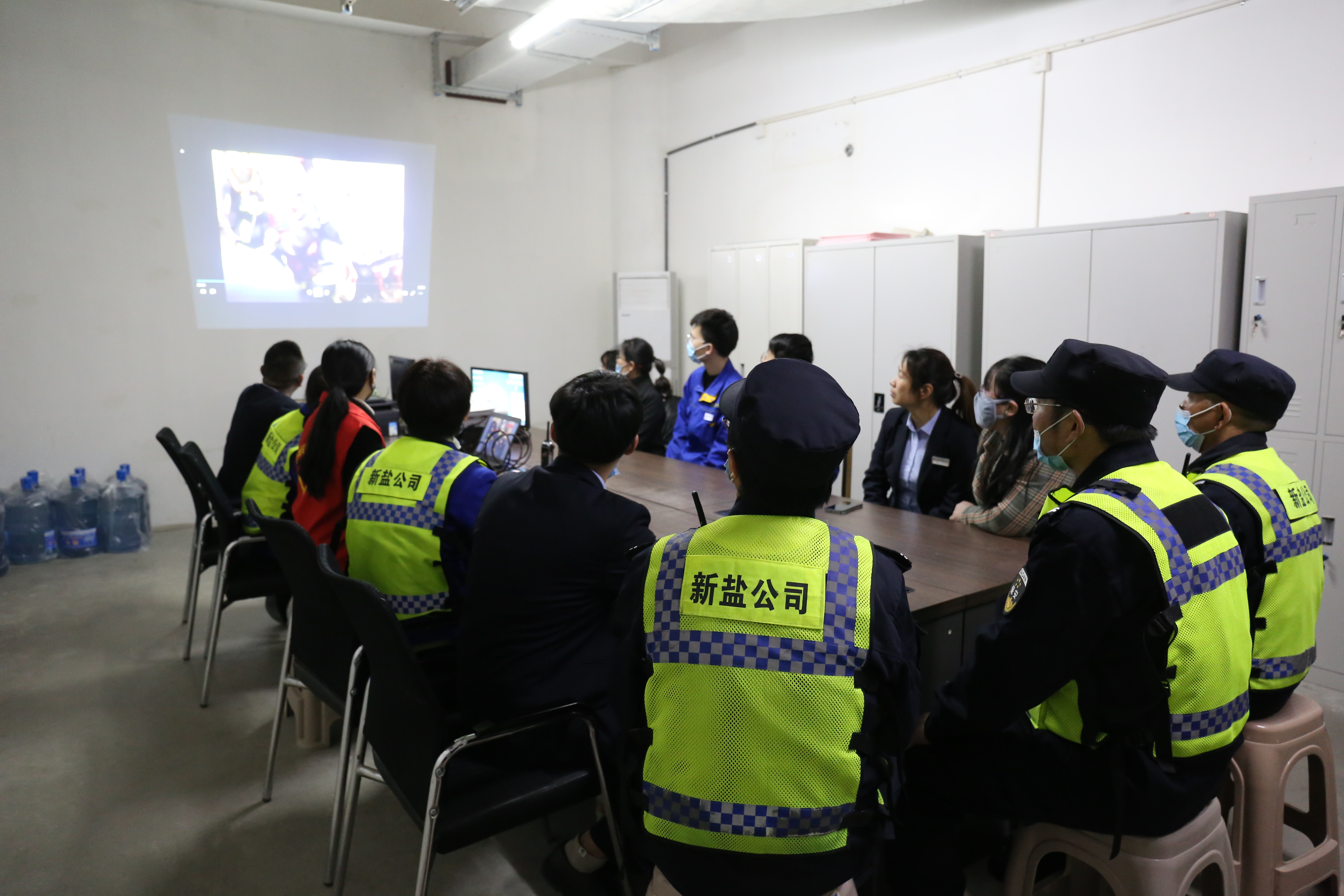 微信图片_202011091901263.jpg 微信图片_202011091901263.jpg