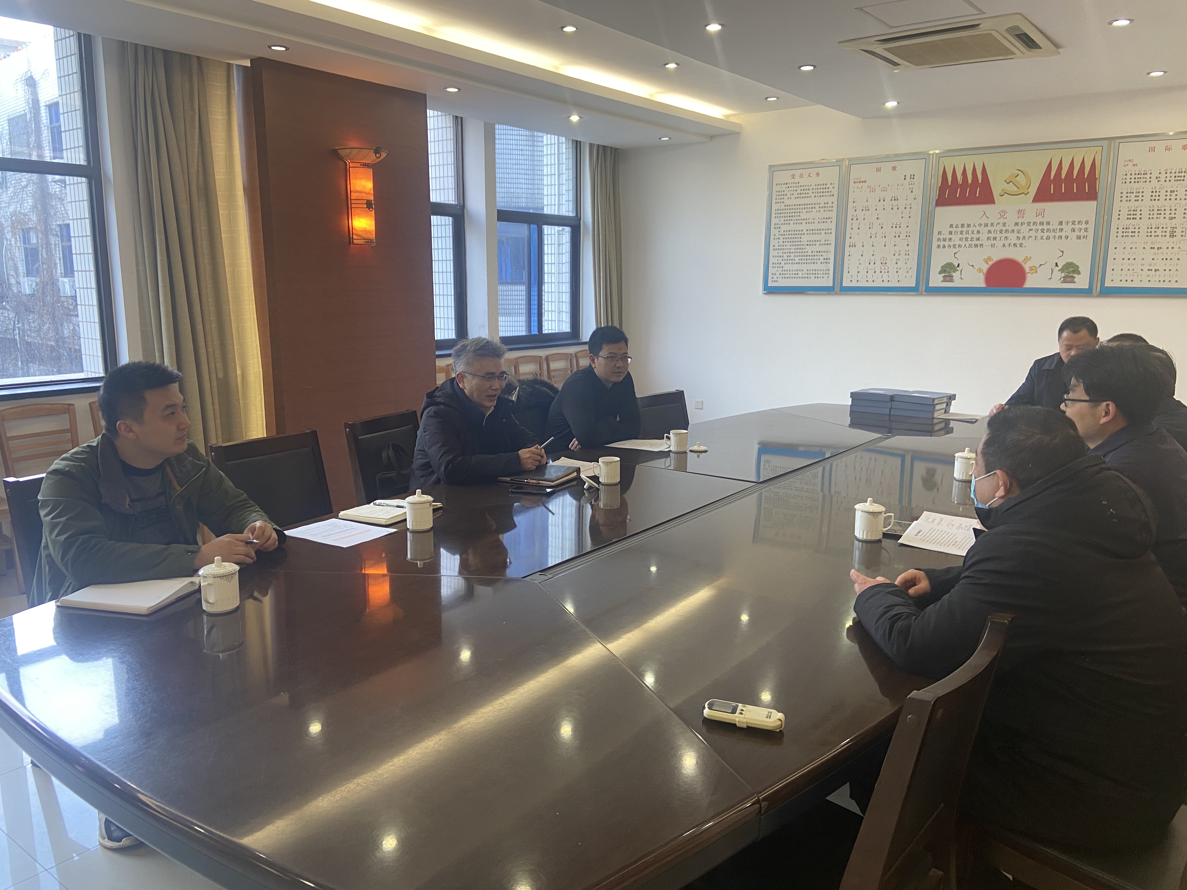 b459af347111b10945e91eaf641be5b.jpg b459af347111b10945e91eaf641be5b.jpg