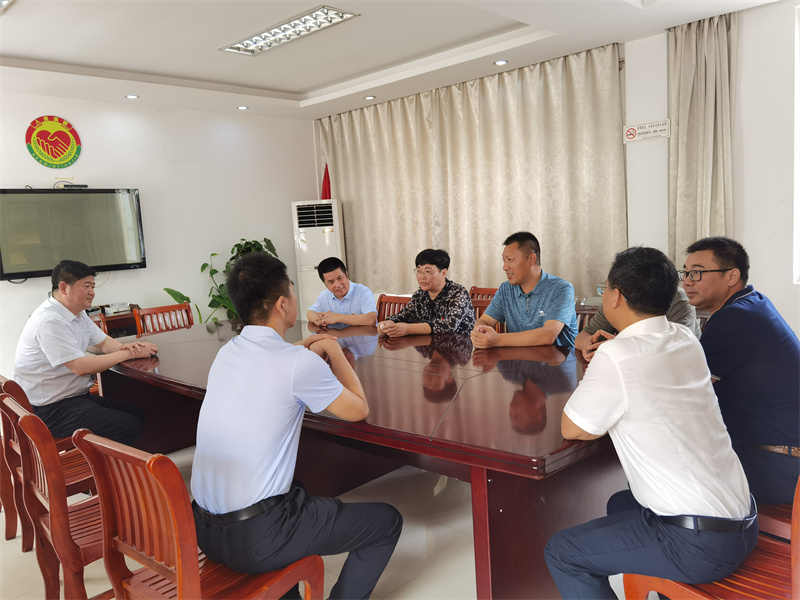 交流.jpg 交流.jpg