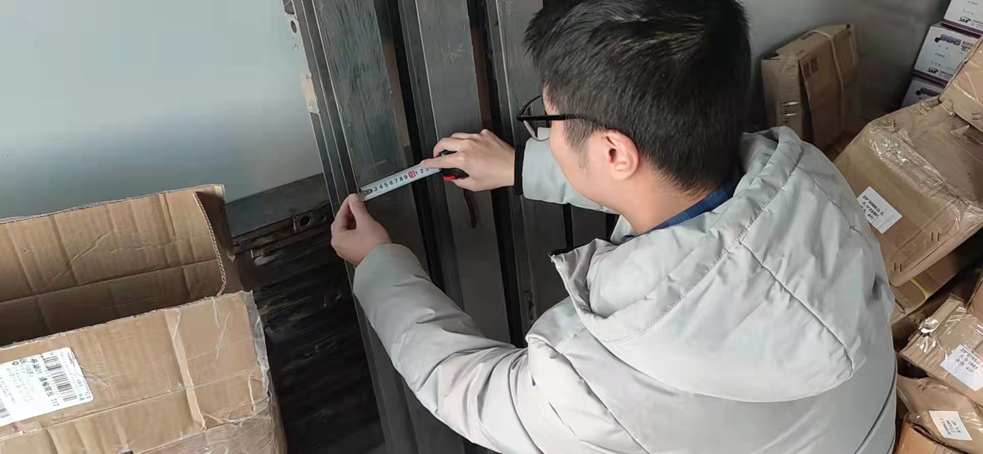 人物.jpg 人物.jpg