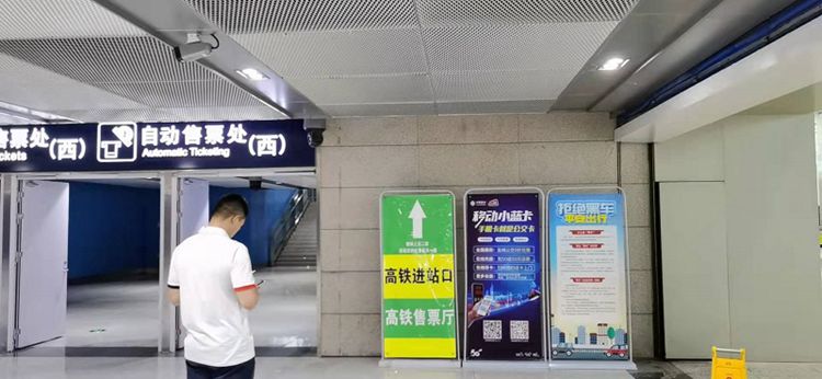 小蓝卡00.jpg 小蓝卡00.jpg