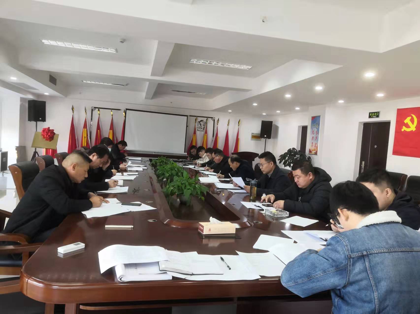 d5db39a2fc6b7a968cd162f8df385a6.jpg d5db39a2fc6b7a968cd162f8df385a6.jpg