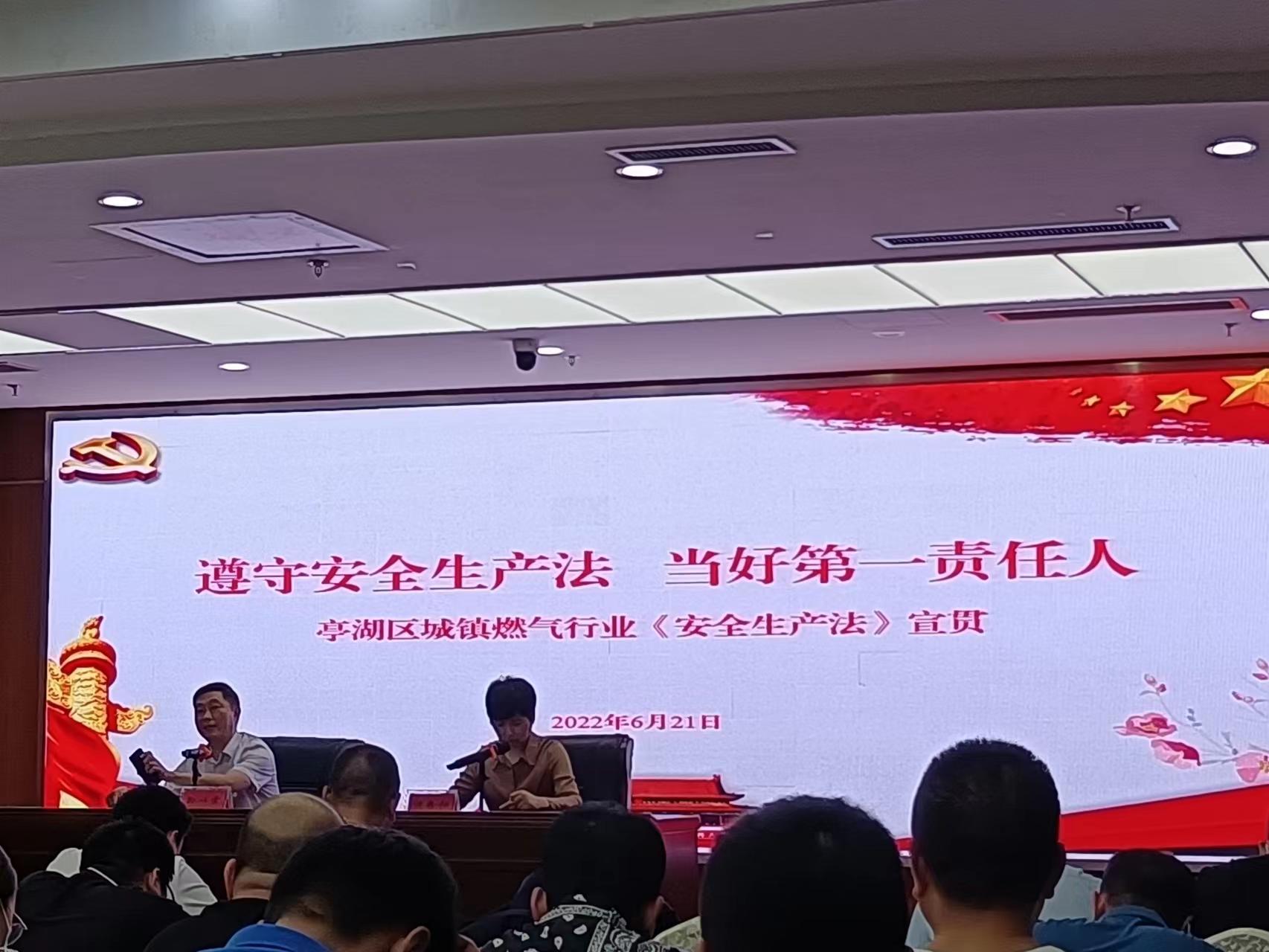 c949c6b333e954f1f4628763dd5edd6.jpg c949c6b333e954f1f4628763dd5edd6.jpg