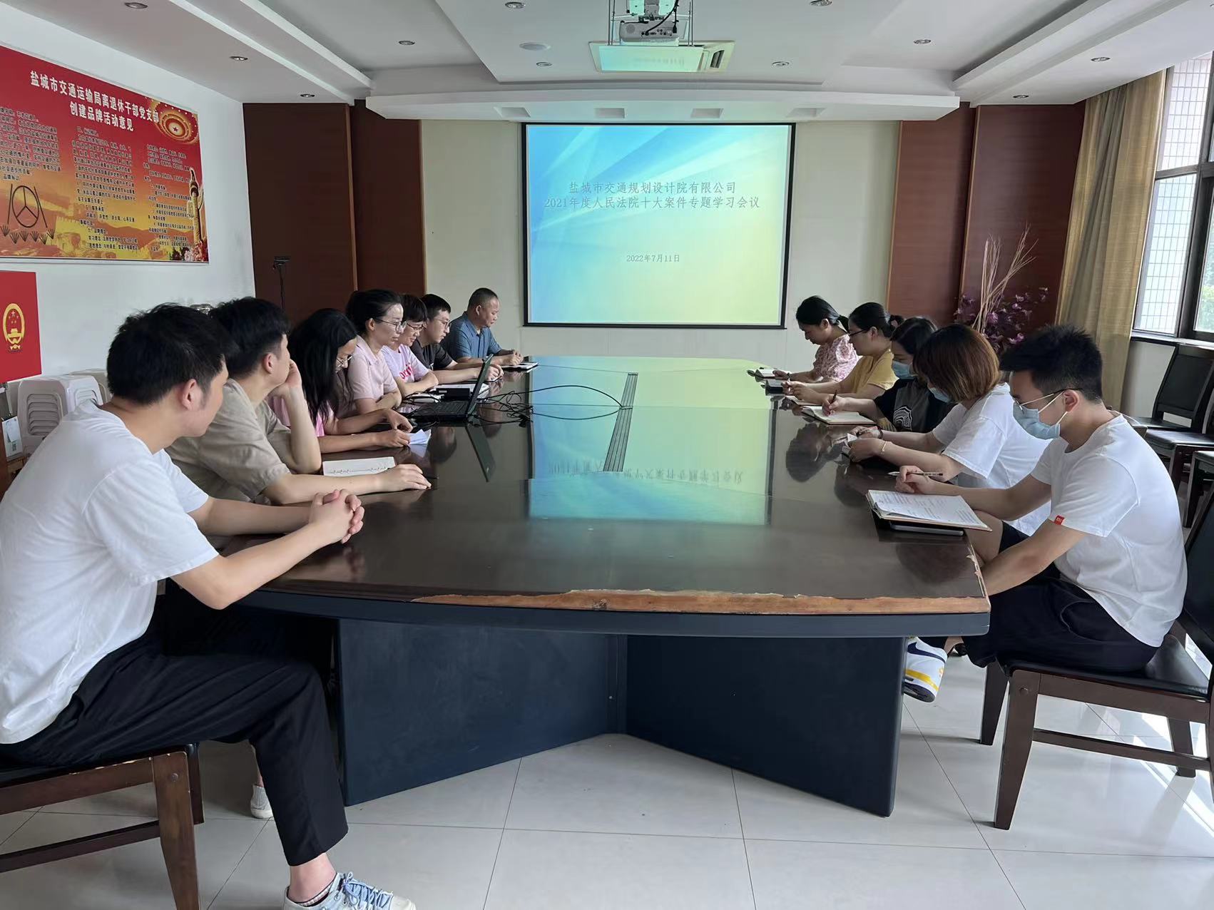 2133084184689640c0a03f5453ce085.jpg 2133084184689640c0a03f5453ce085.jpg