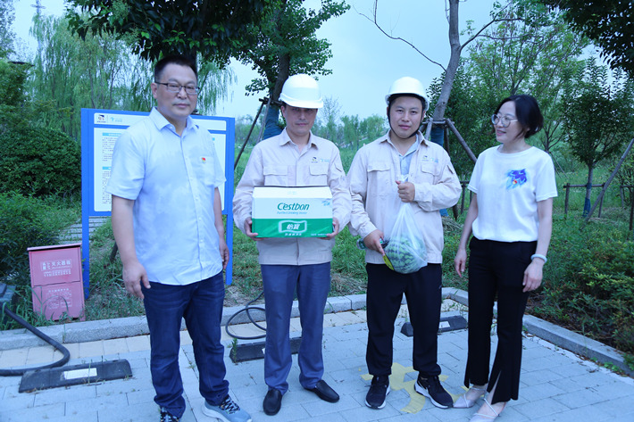 2b8f2d12d1016158f25085f14feeb2a_副本.jpg 2b8f2d12d1016158f25085f14feeb2a_副本.jpg