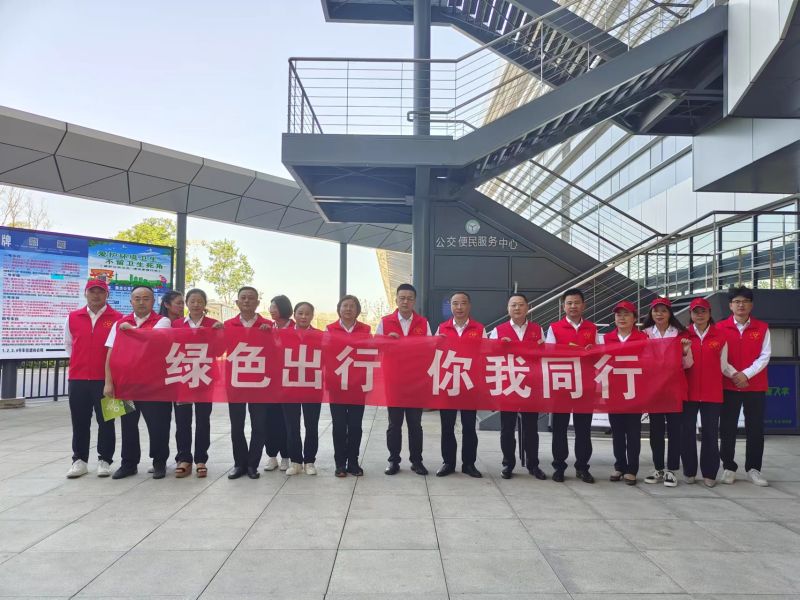 正在上传... 1.jpg