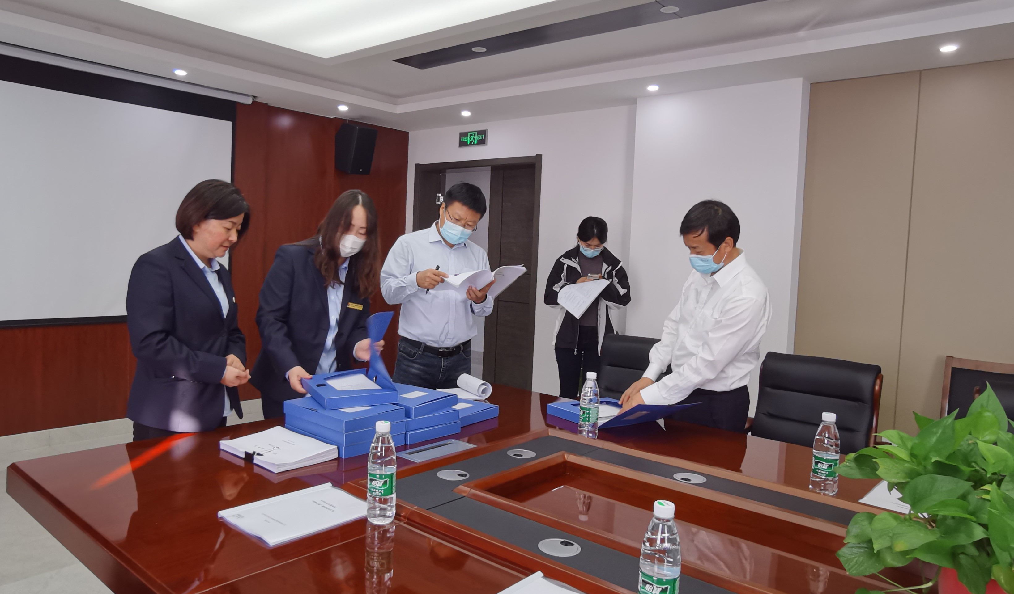 微信图片_20221031162351.jpg 微信图片_20221031162351.jpg