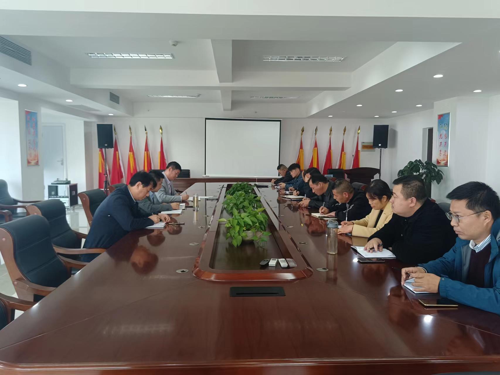 9301f3d51a2609934aeb6db0a46714e.jpg 9301f3d51a2609934aeb6db0a46714e.jpg