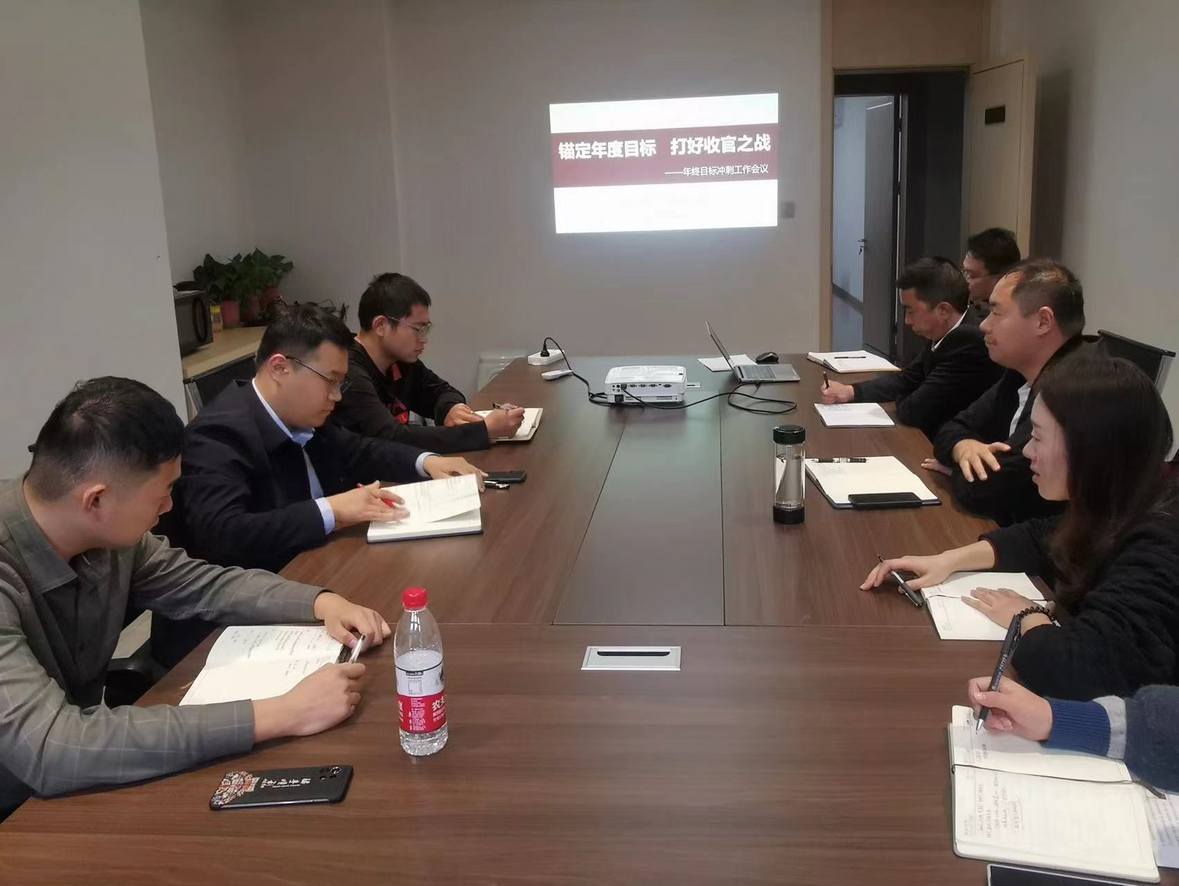 c9b69eba4fb0be026cf34244020b26b.jpg c9b69eba4fb0be026cf34244020b26b.jpg