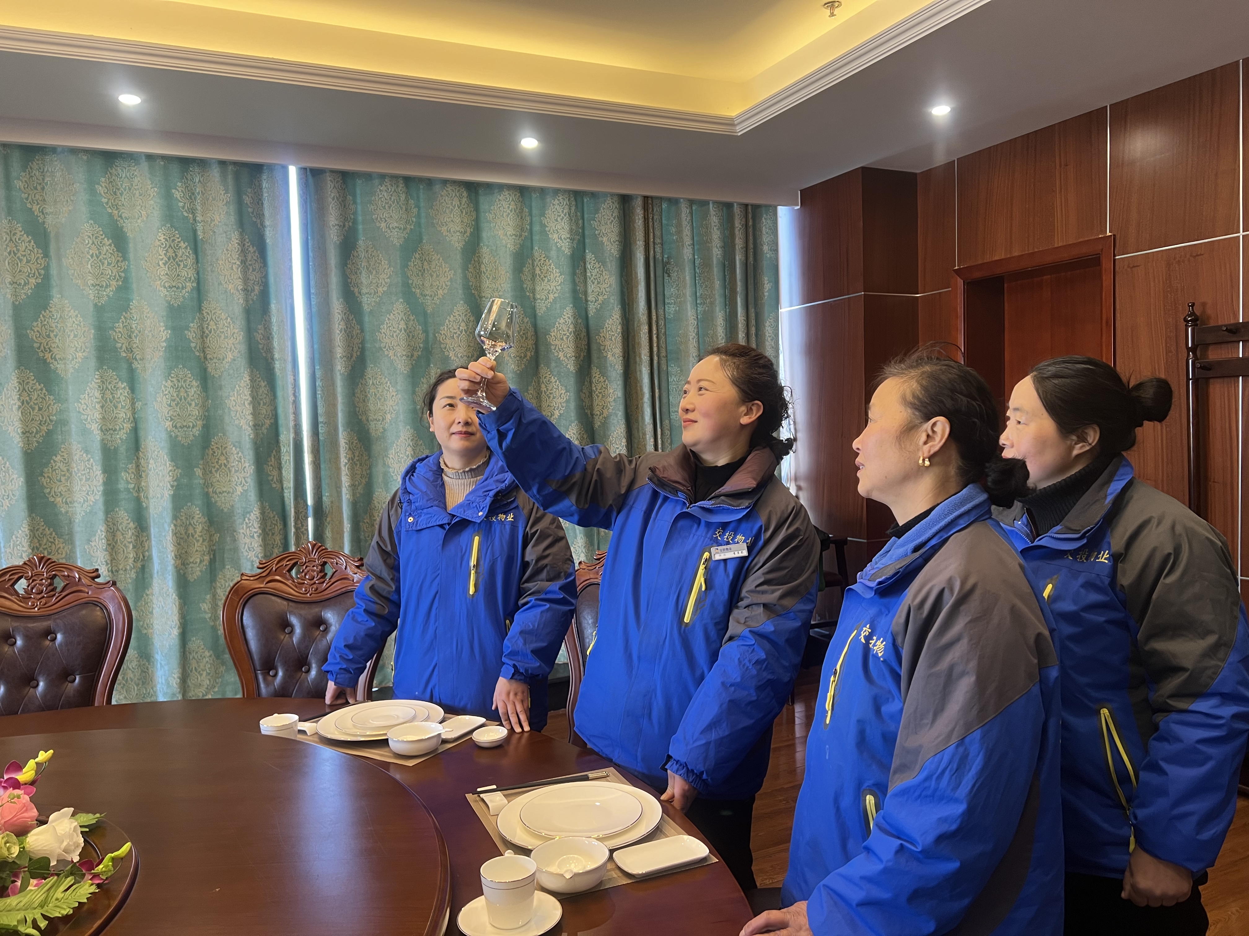 9e7f72783c15af4a86d0bdd407f3b7e.jpg 9e7f72783c15af4a86d0bdd407f3b7e.jpg