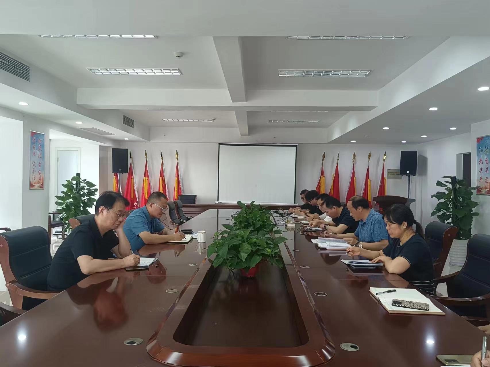 b37af396f876902b0592e3d639ecdaf.jpg b37af396f876902b0592e3d639ecdaf.jpg