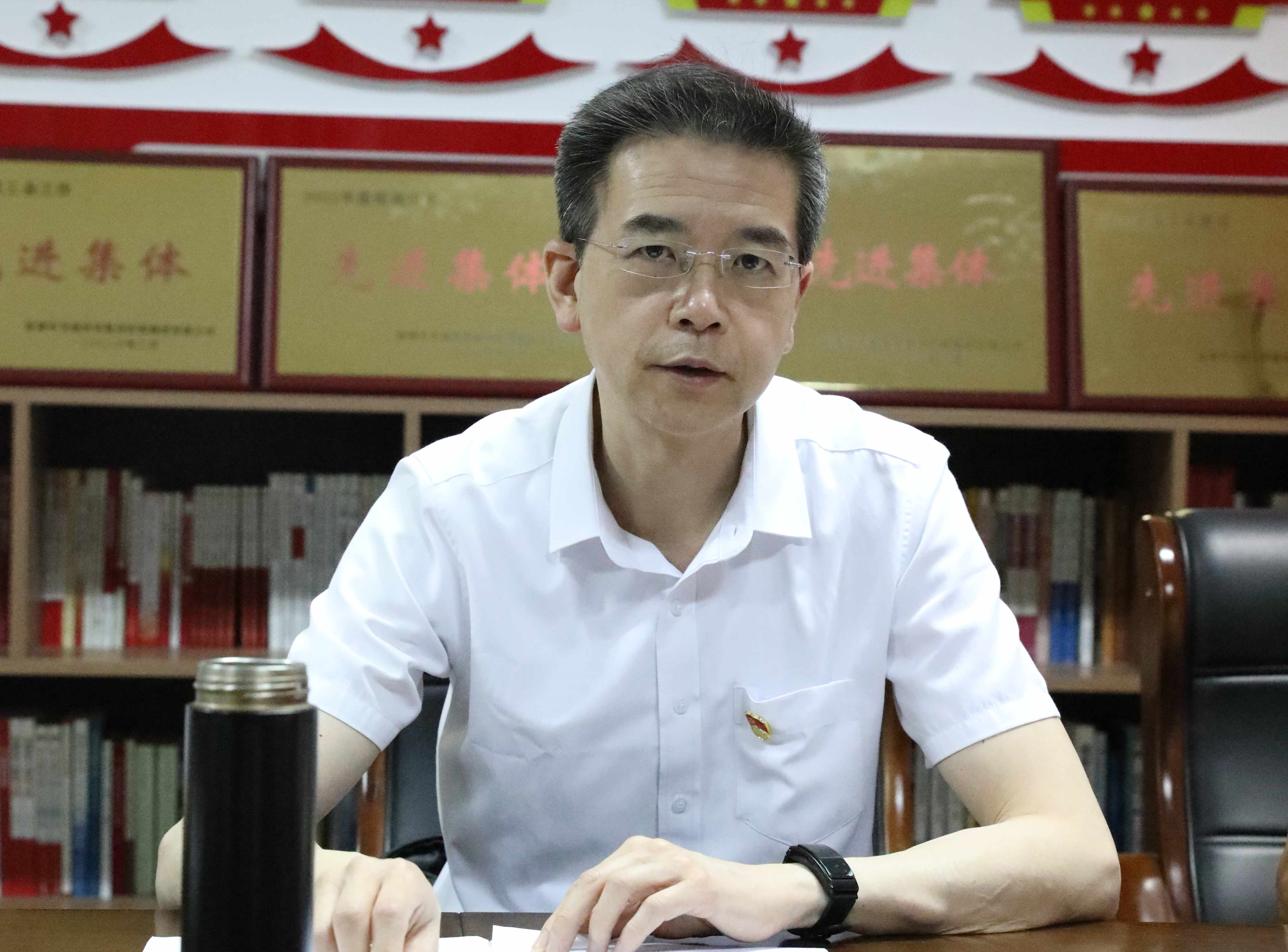 林总照片.jpg 林总照片.jpg