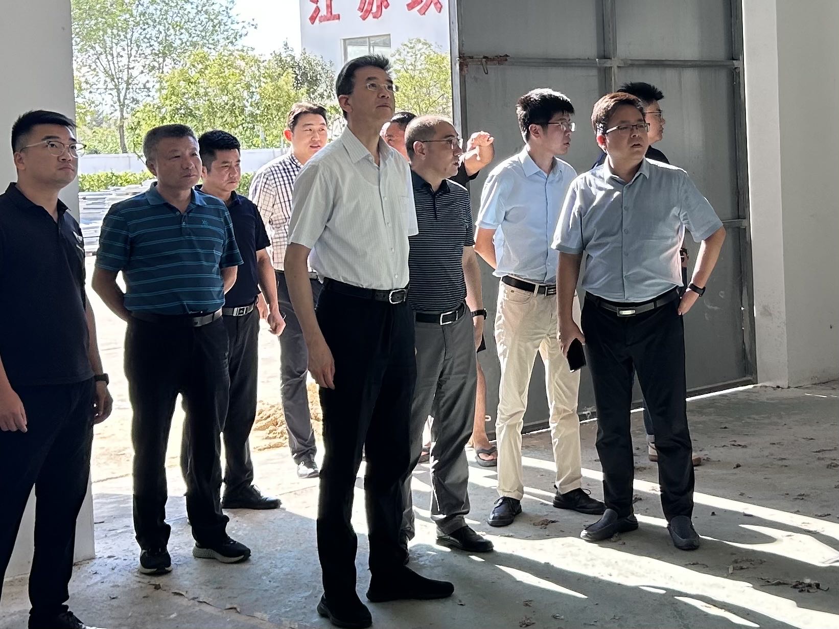 正在上传... 正在上传...