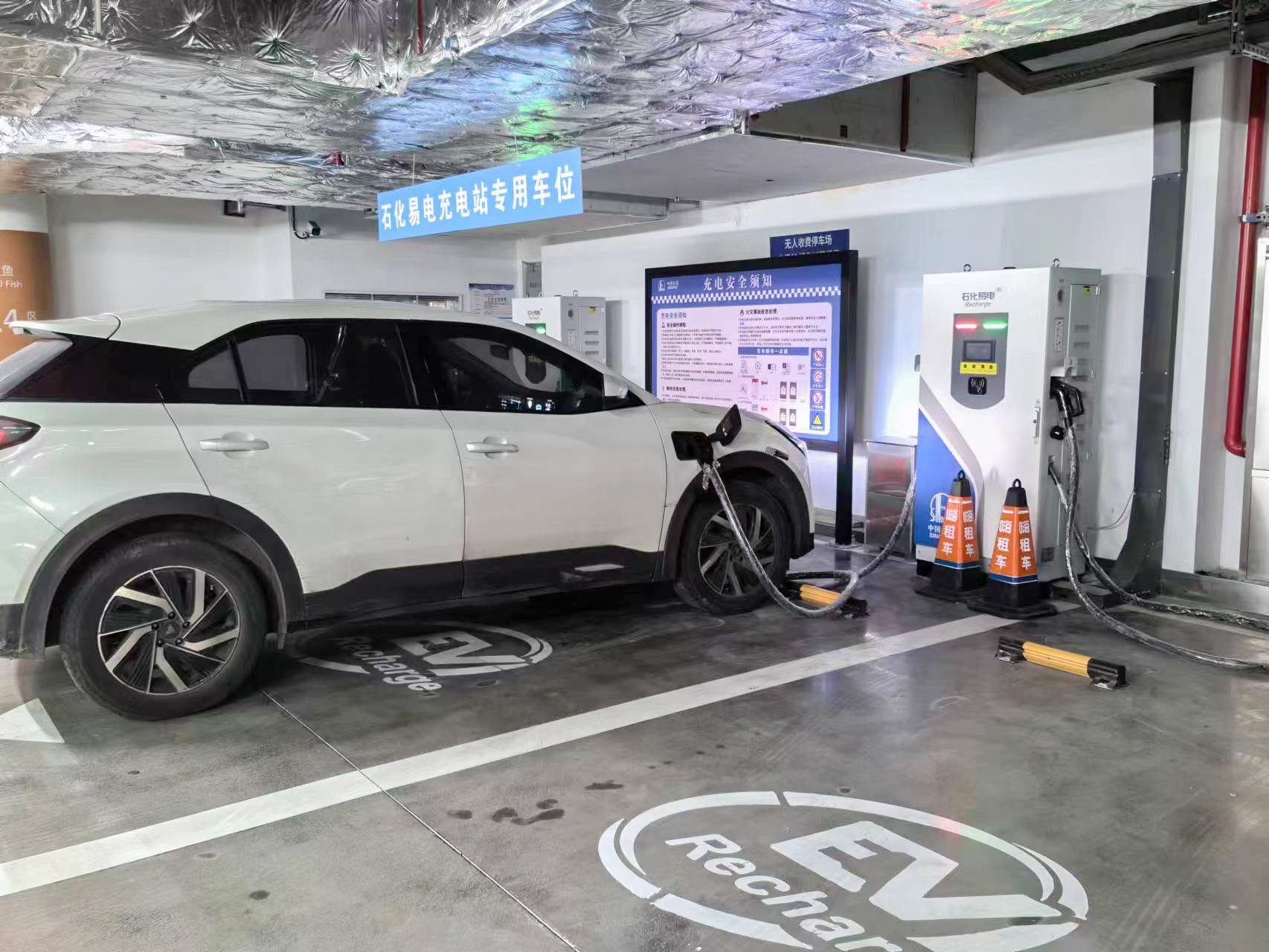 69ce99cc4a5d56769a8fff58a0f67a6.jpg 69ce99cc4a5d56769a8fff58a0f67a6.jpg