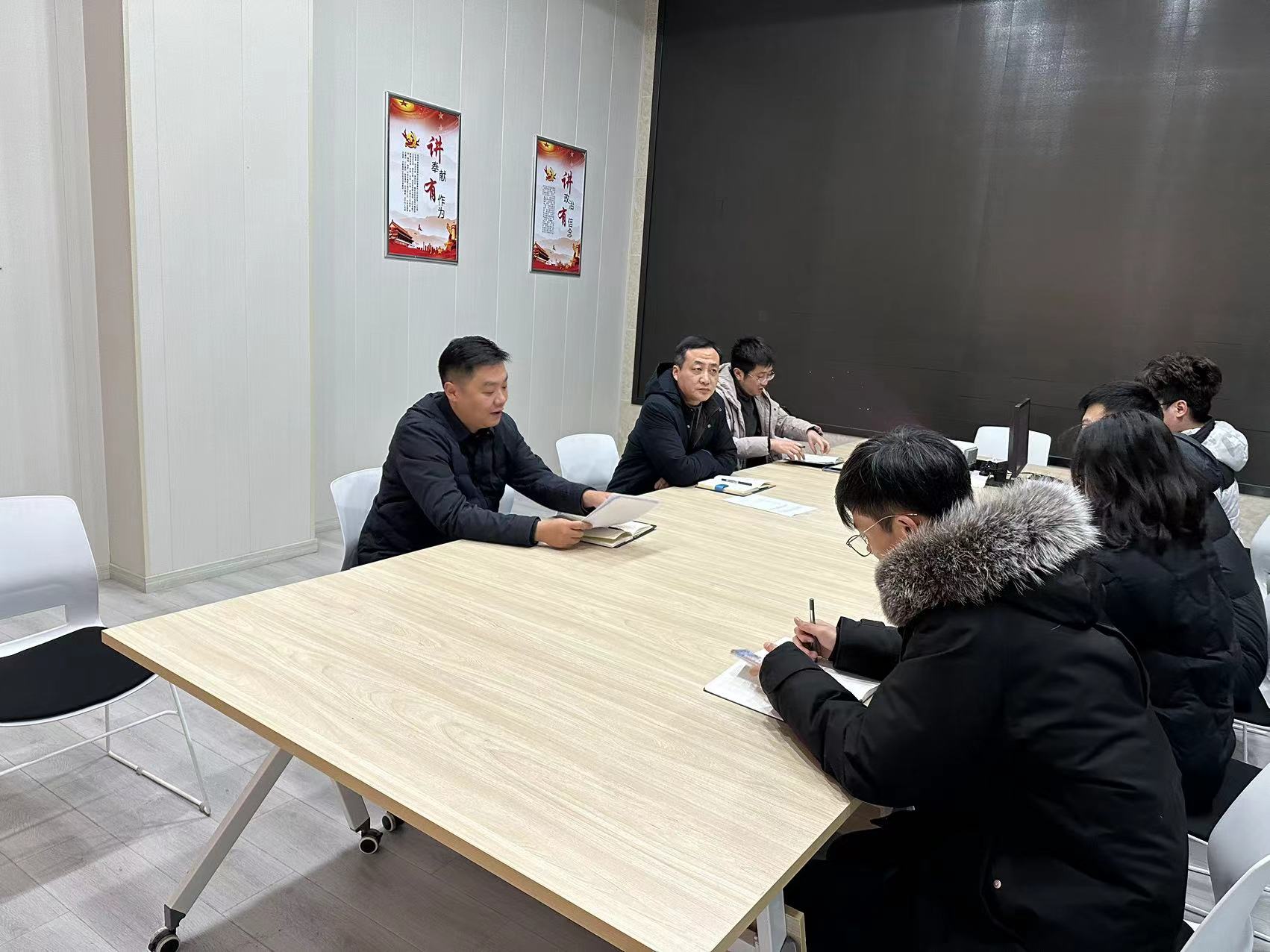 正在上传... 正在上传...