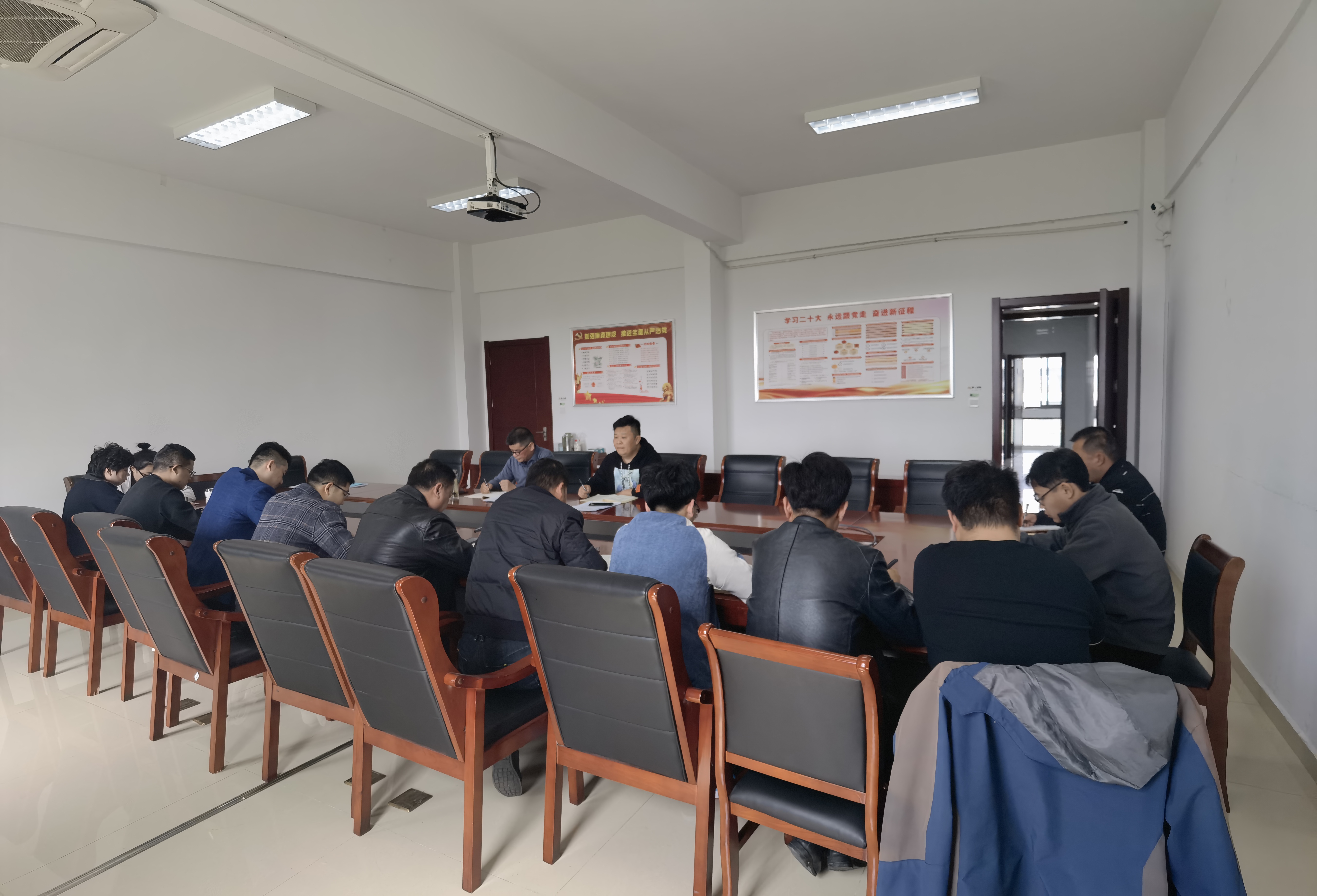 正在上传... 正在上传...