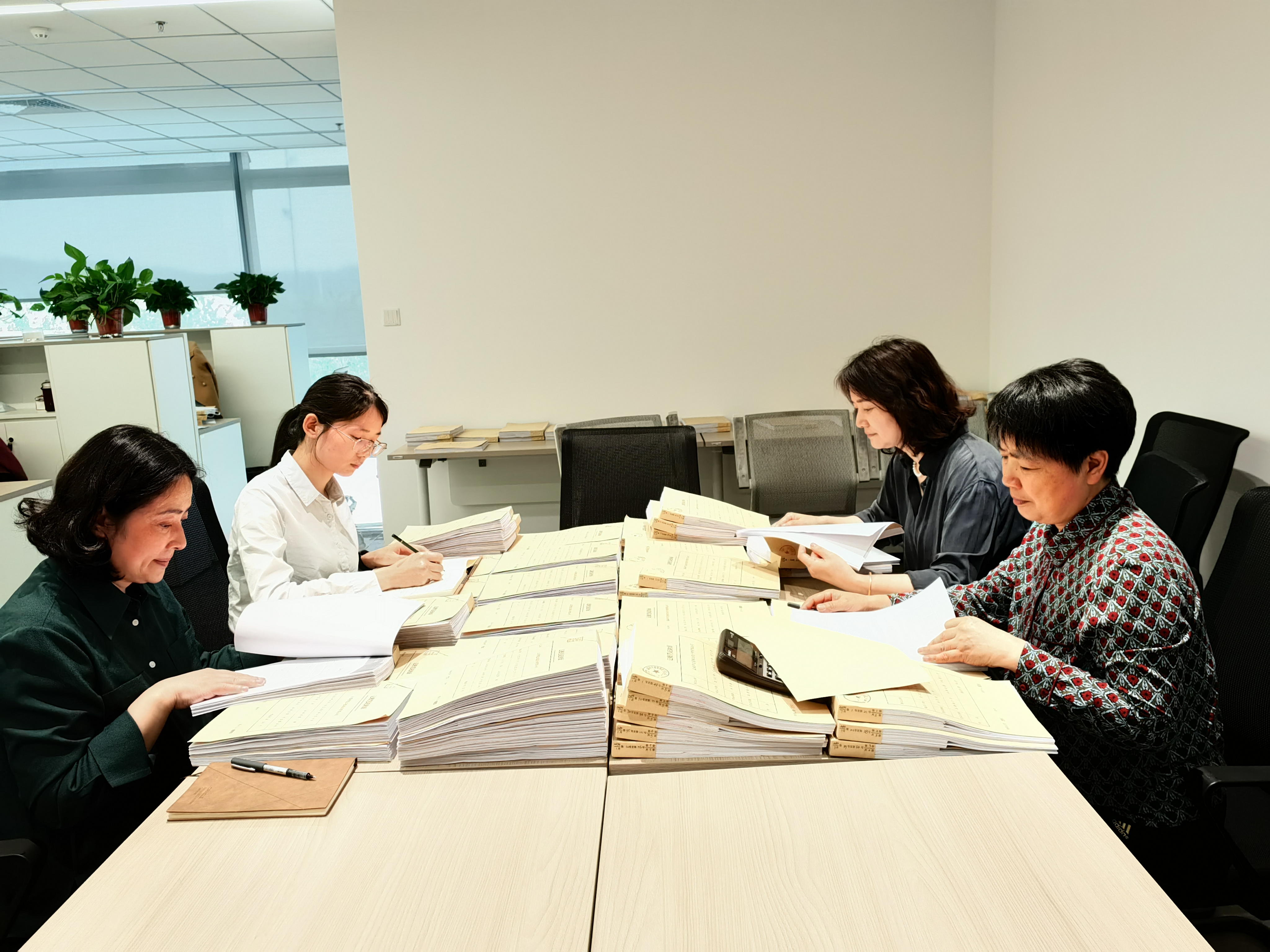 新闻稿照片.jpg 新闻稿照片.jpg