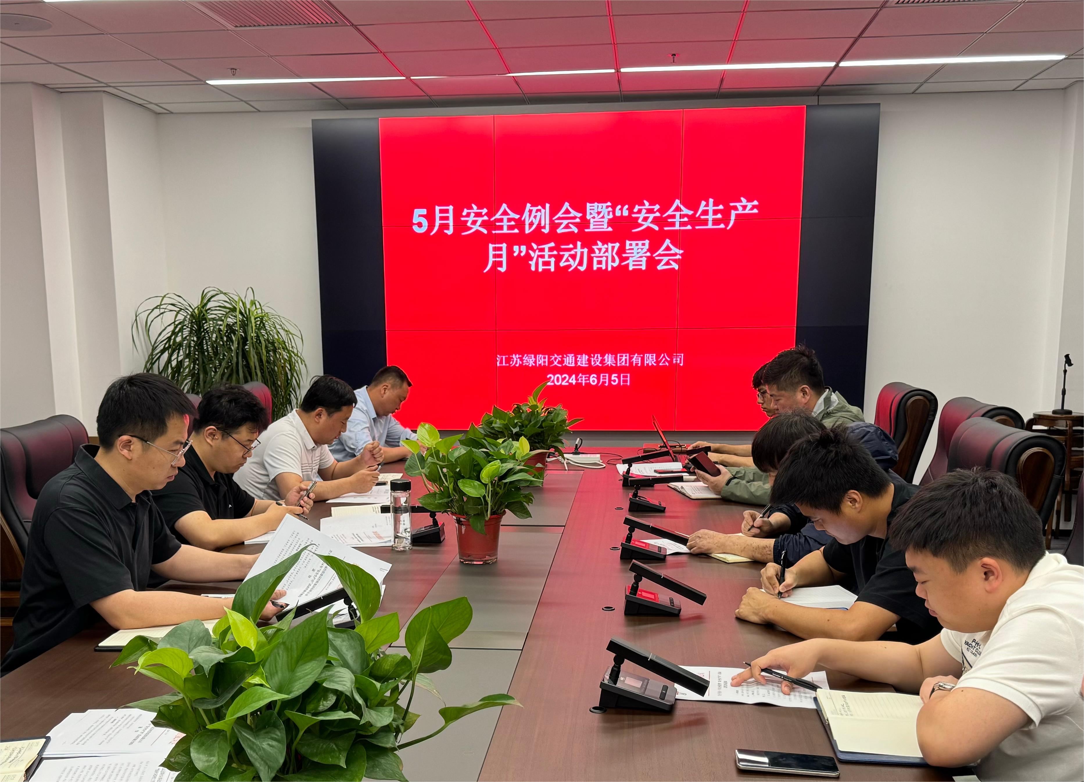 12abbb6e0c9d1dda0177ae3fce5928e.jpg 12abbb6e0c9d1dda0177ae3fce5928e.jpg