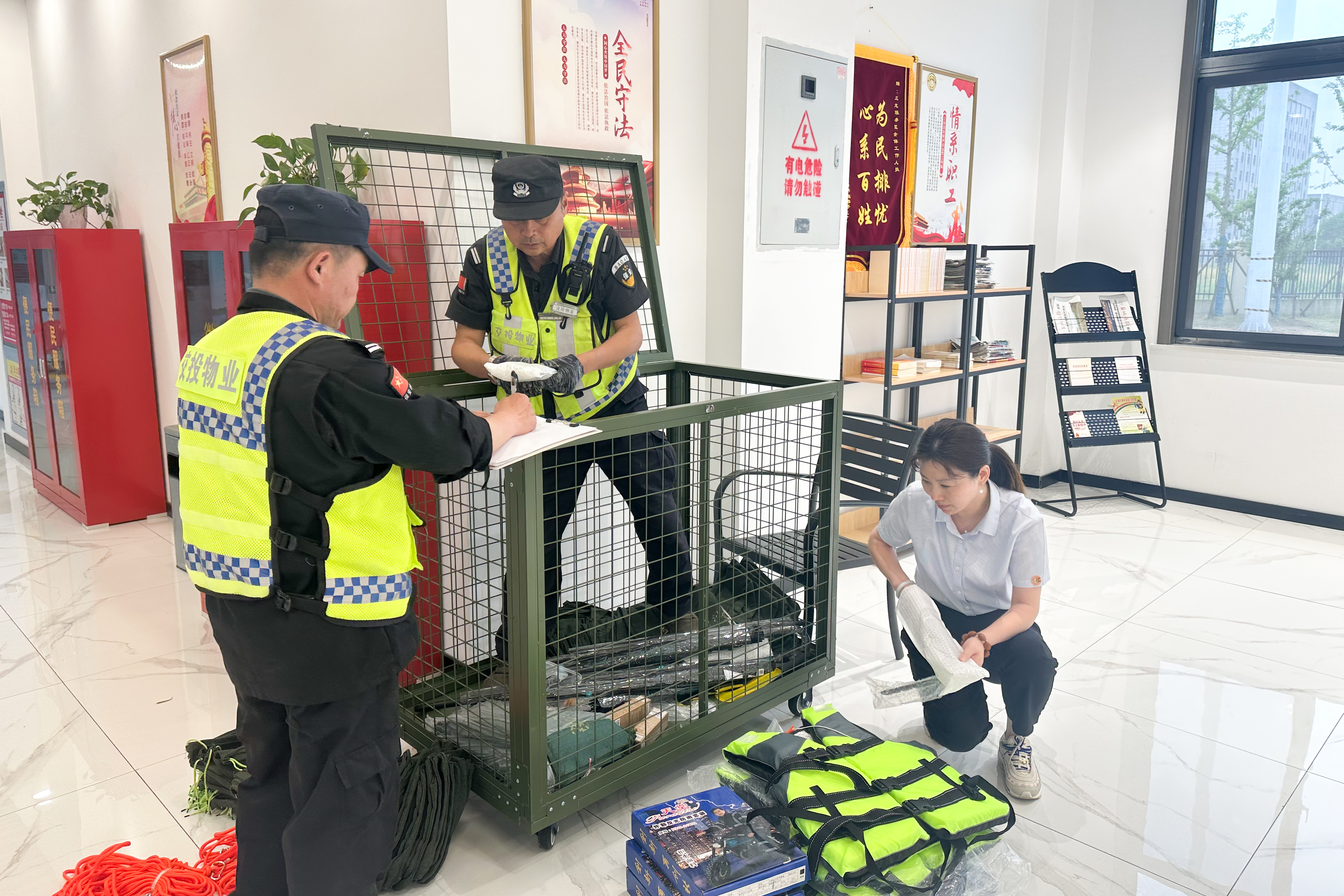 20240628-222222-2.jpg 20240628-222222-2.jpg