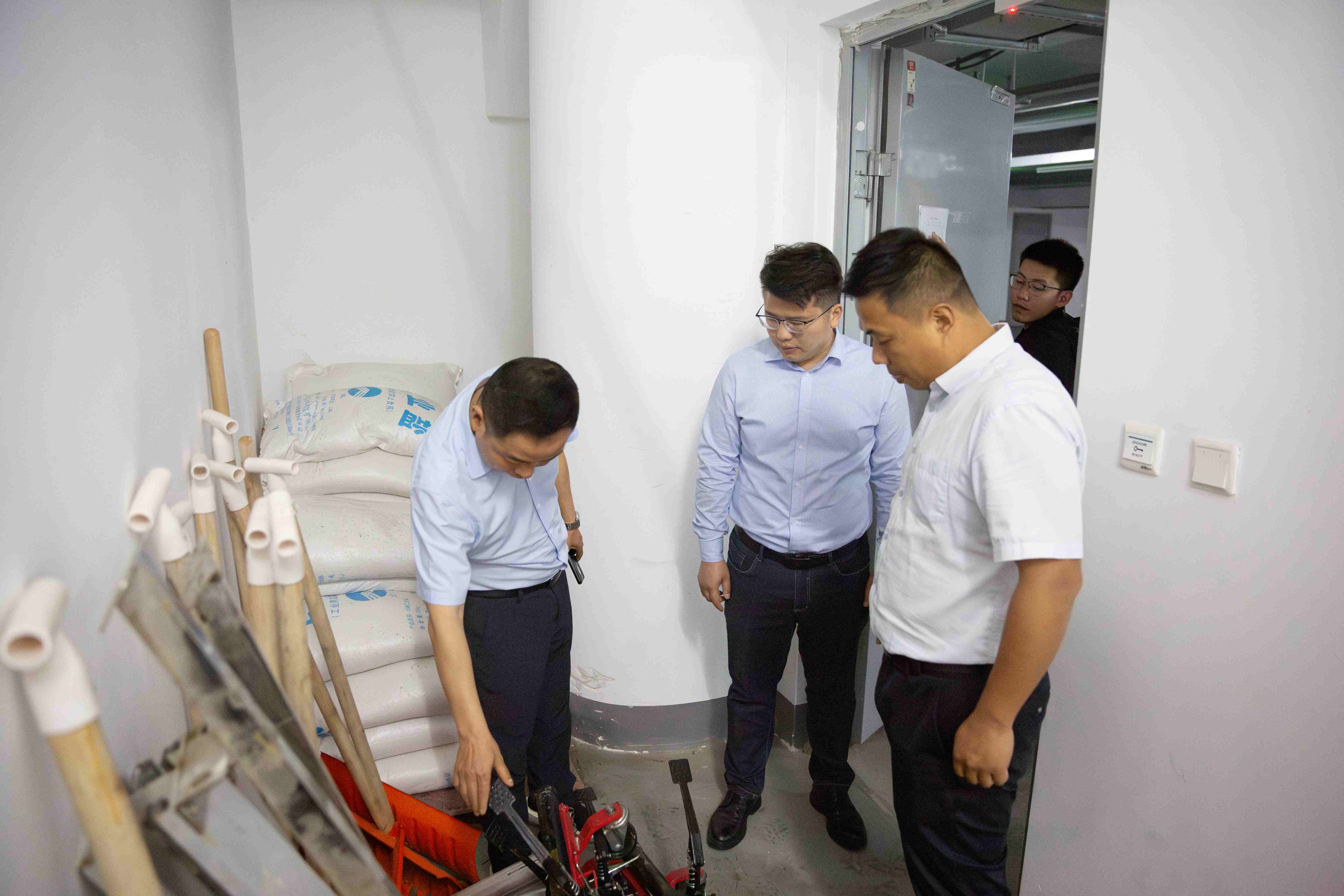 20240527-枢纽安全检查_副本.jpg 20240527-枢纽安全检查_副本.jpg