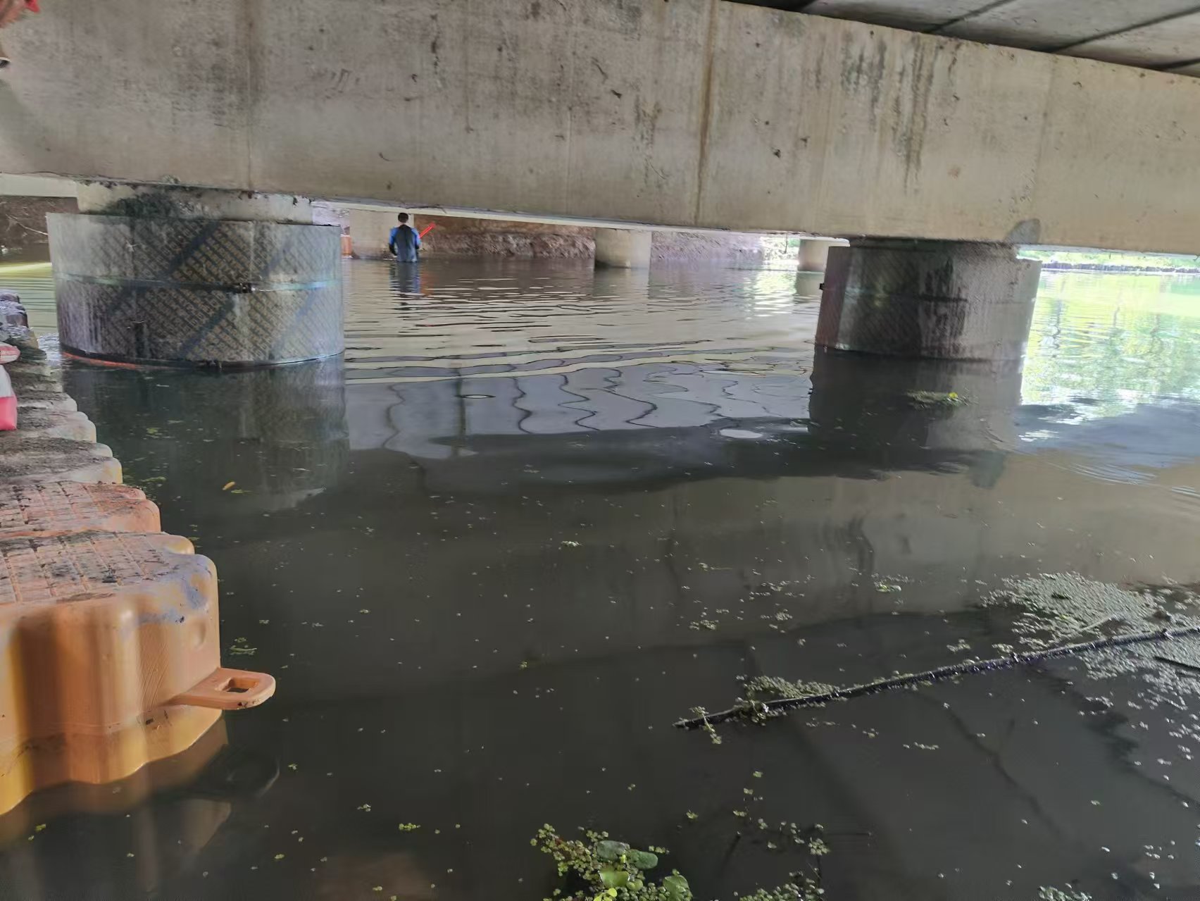 正在上传... 正在上传...