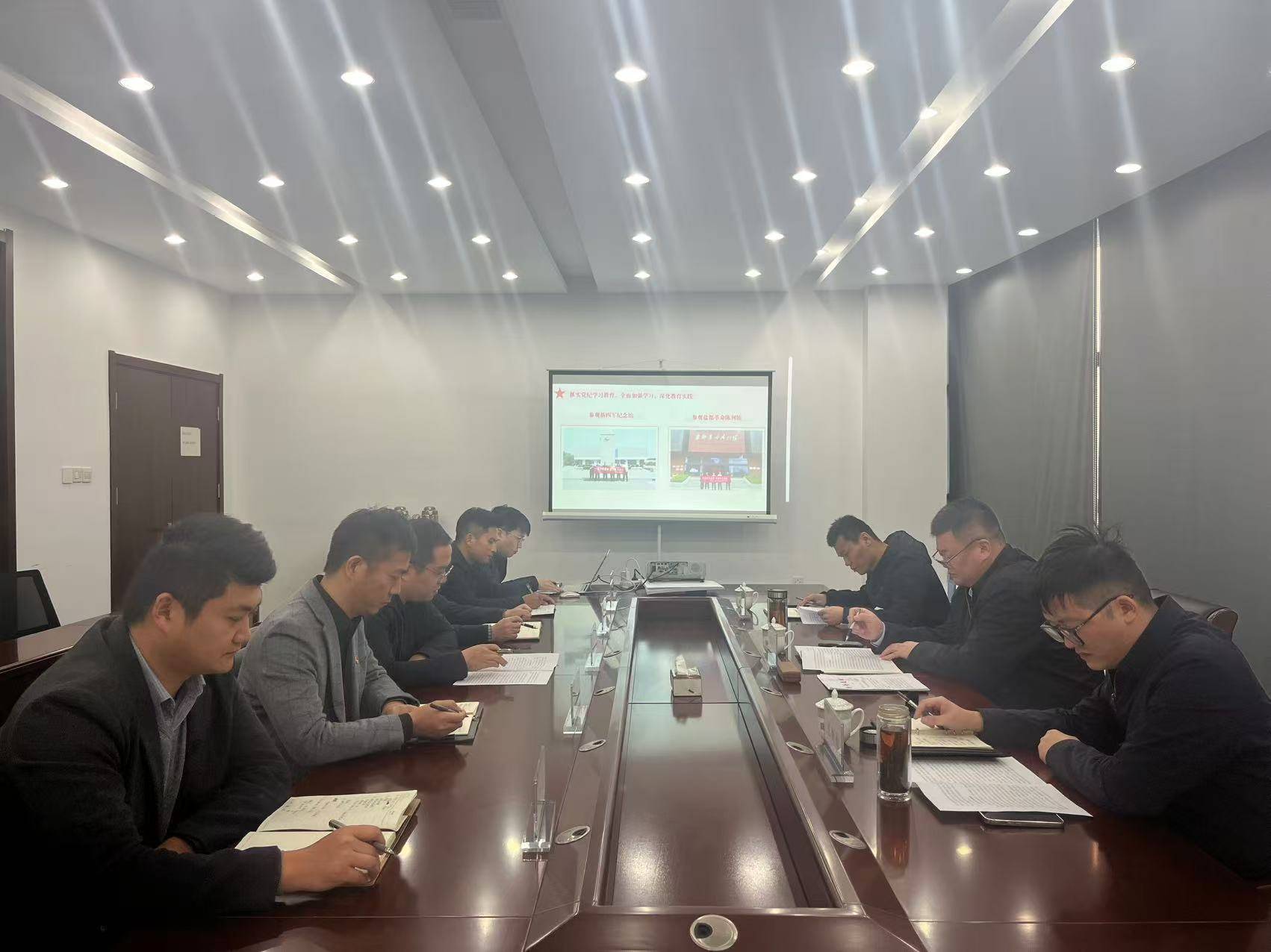 842d22a32c0128656337afe68583254(1).jpg 842d22a32c0128656337afe68583254(1).jpg