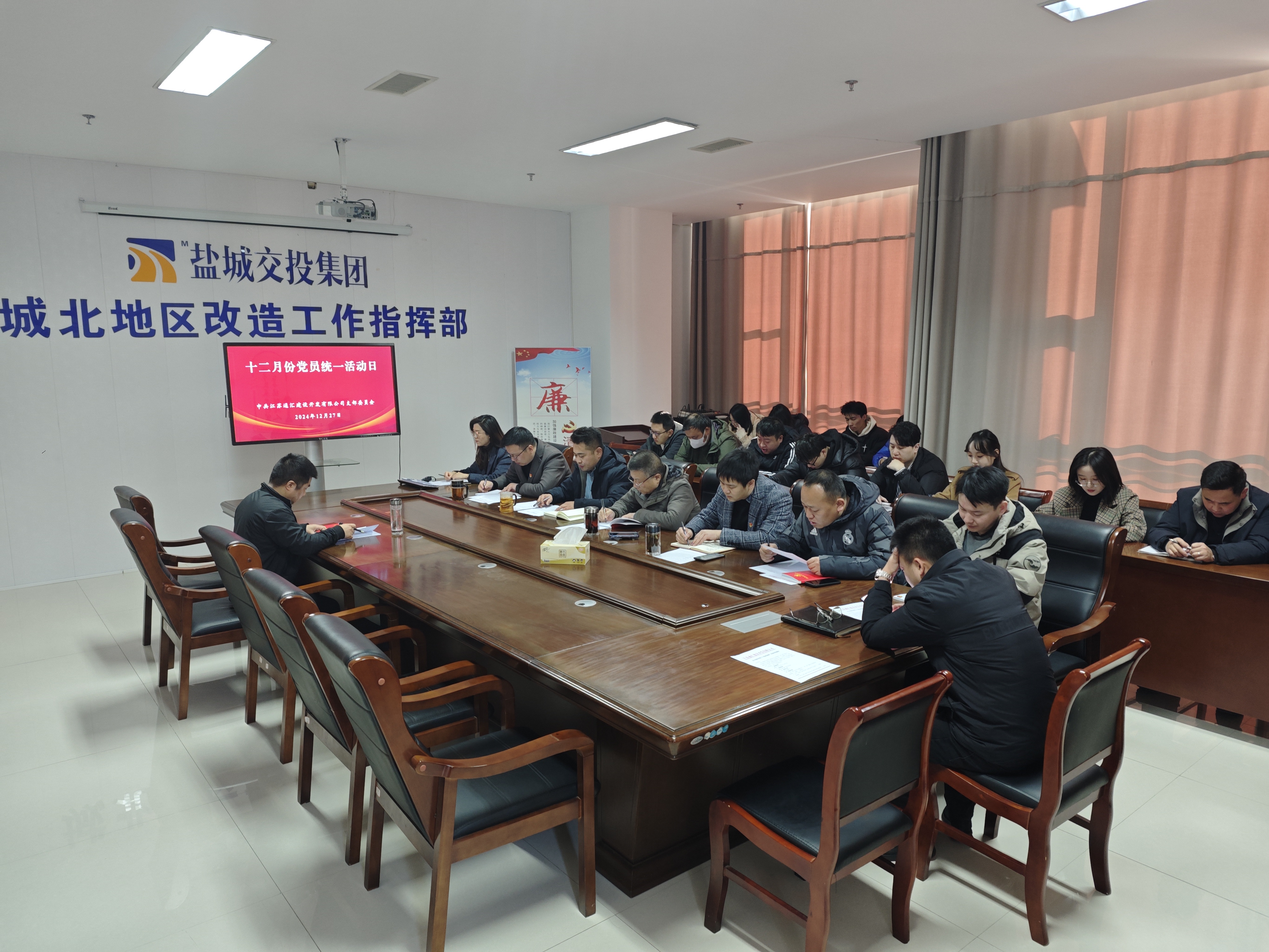 e0a572de4831f315bd38f6363efe044.jpg e0a572de4831f315bd38f6363efe044.jpg