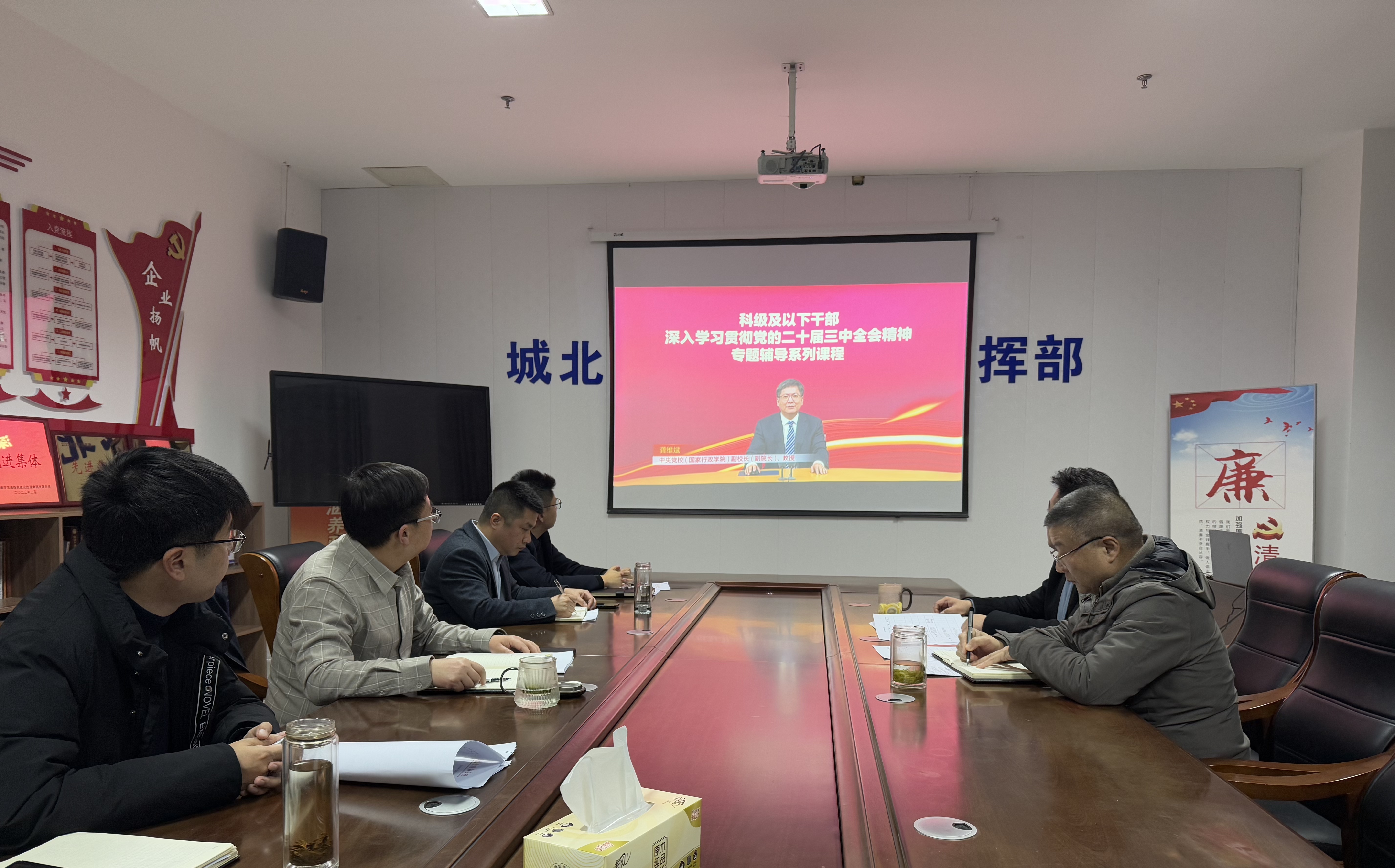 bdb93089d29fcc7981f76757aff0917.jpg bdb93089d29fcc7981f76757aff0917.jpg