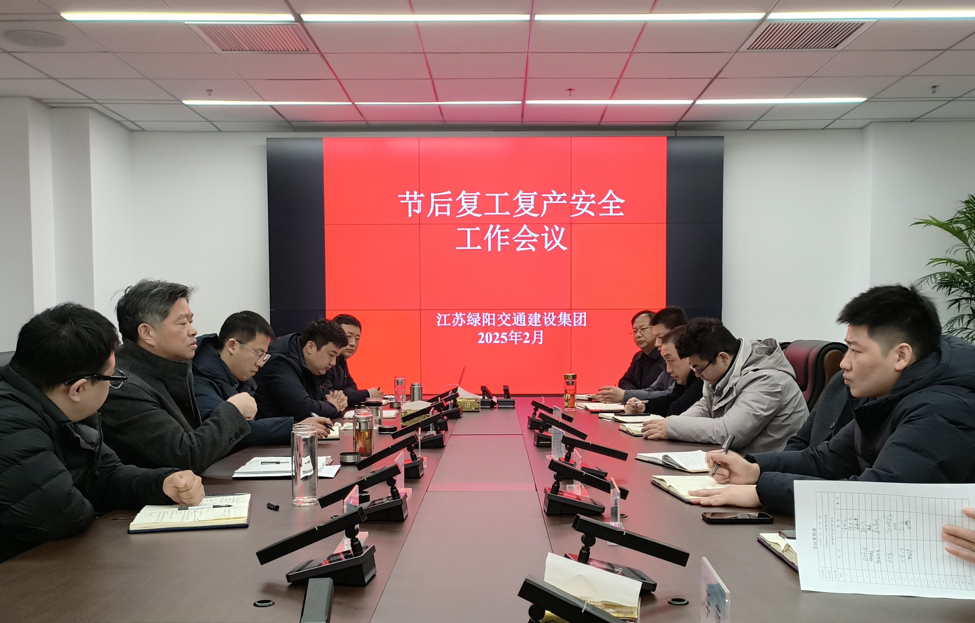 3e17414cef13bf0ca2e6f9d5f049d035.jpg 3e17414cef13bf0ca2e6f9d5f049d035.jpg