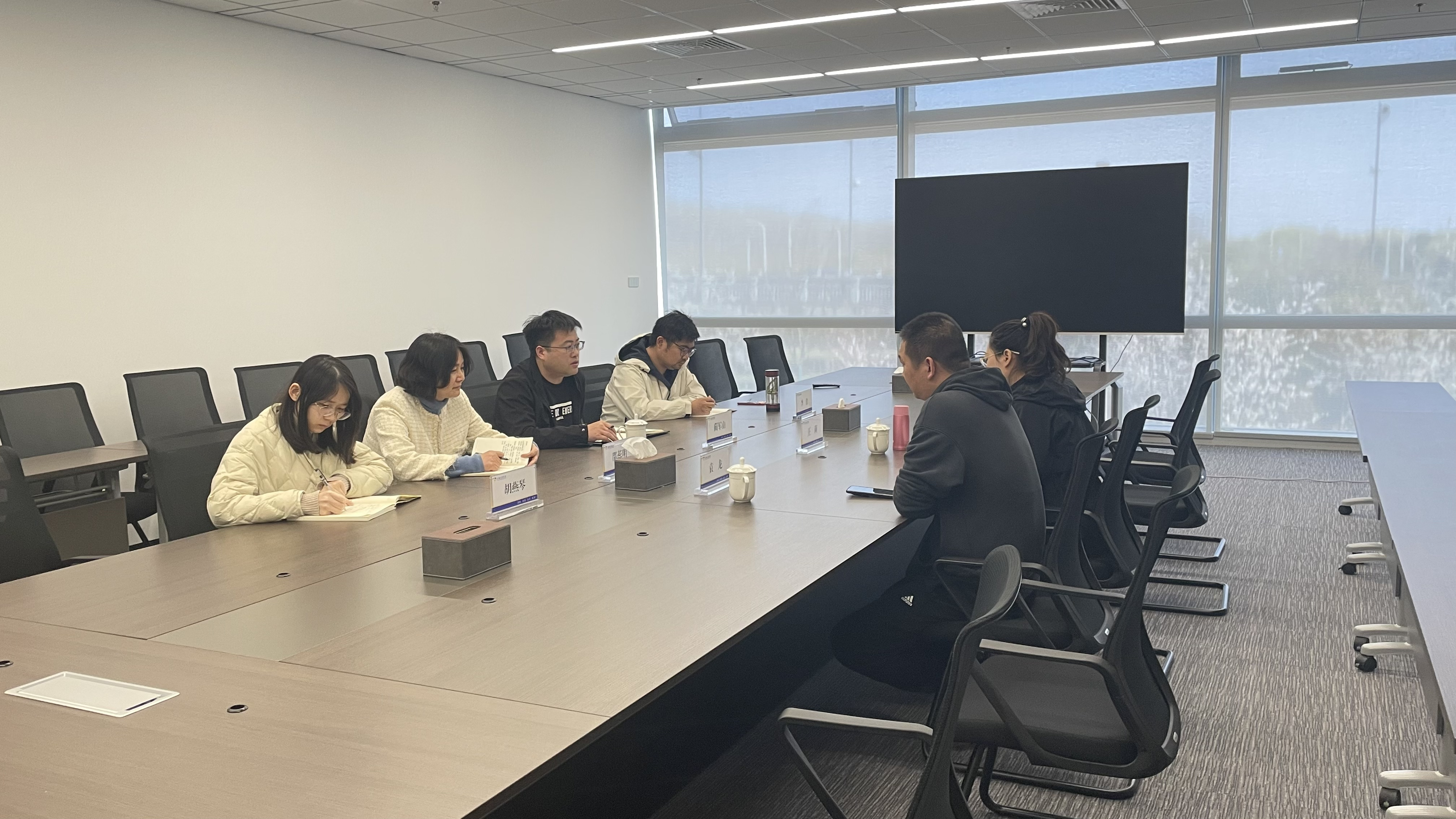 图片2.png 图片2.png