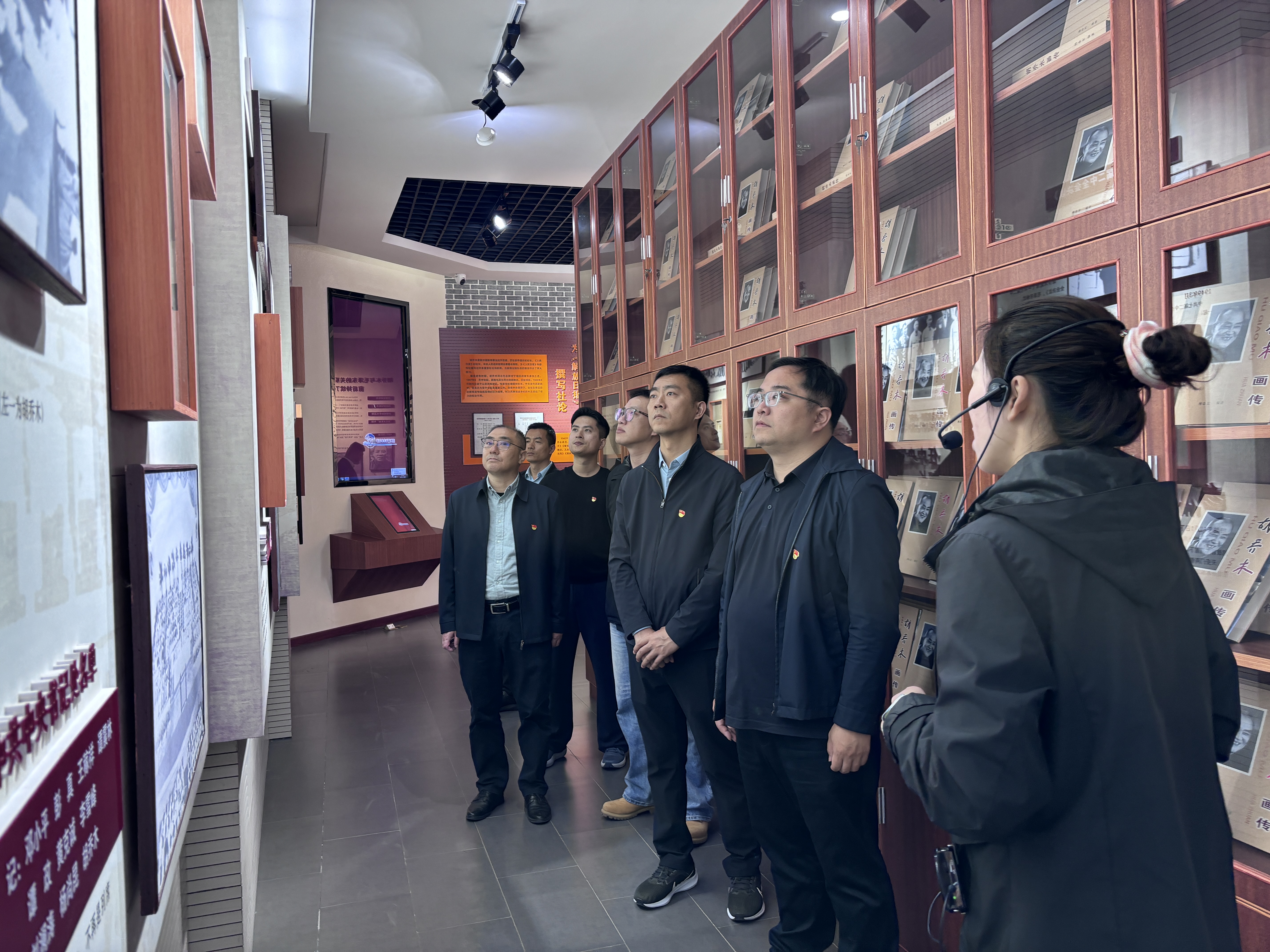 deb0698f887bc7390c0fc08c2cc3b8b.jpg deb0698f887bc7390c0fc08c2cc3b8b.jpg