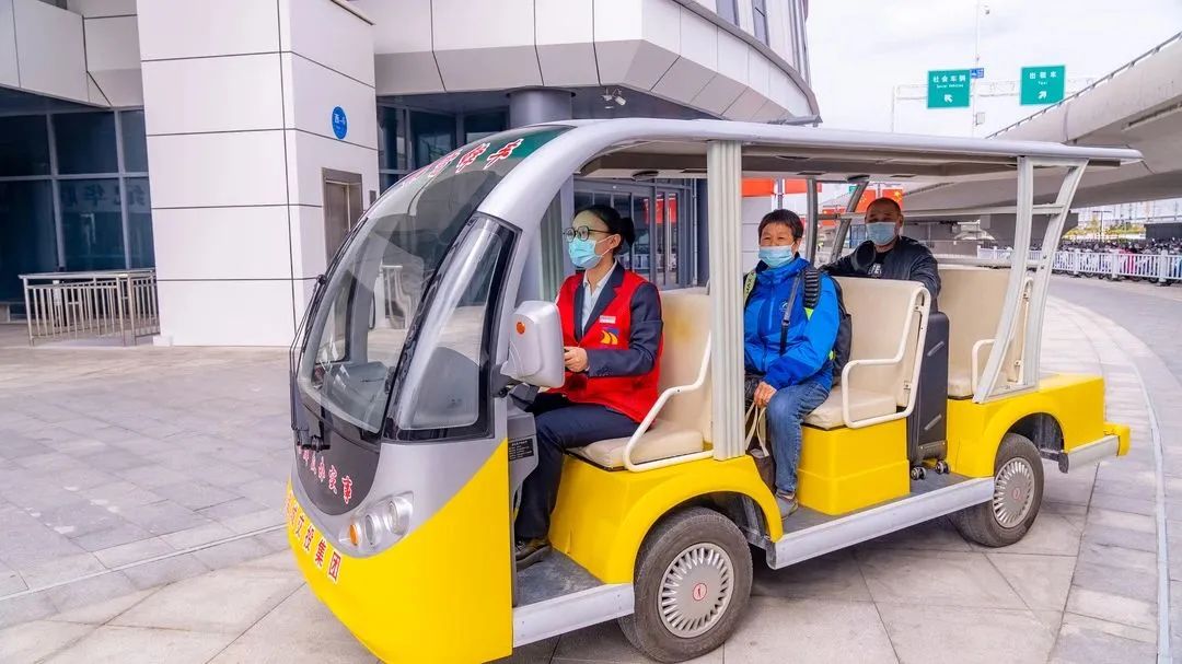 雷锋车.jpg 雷锋车.jpg