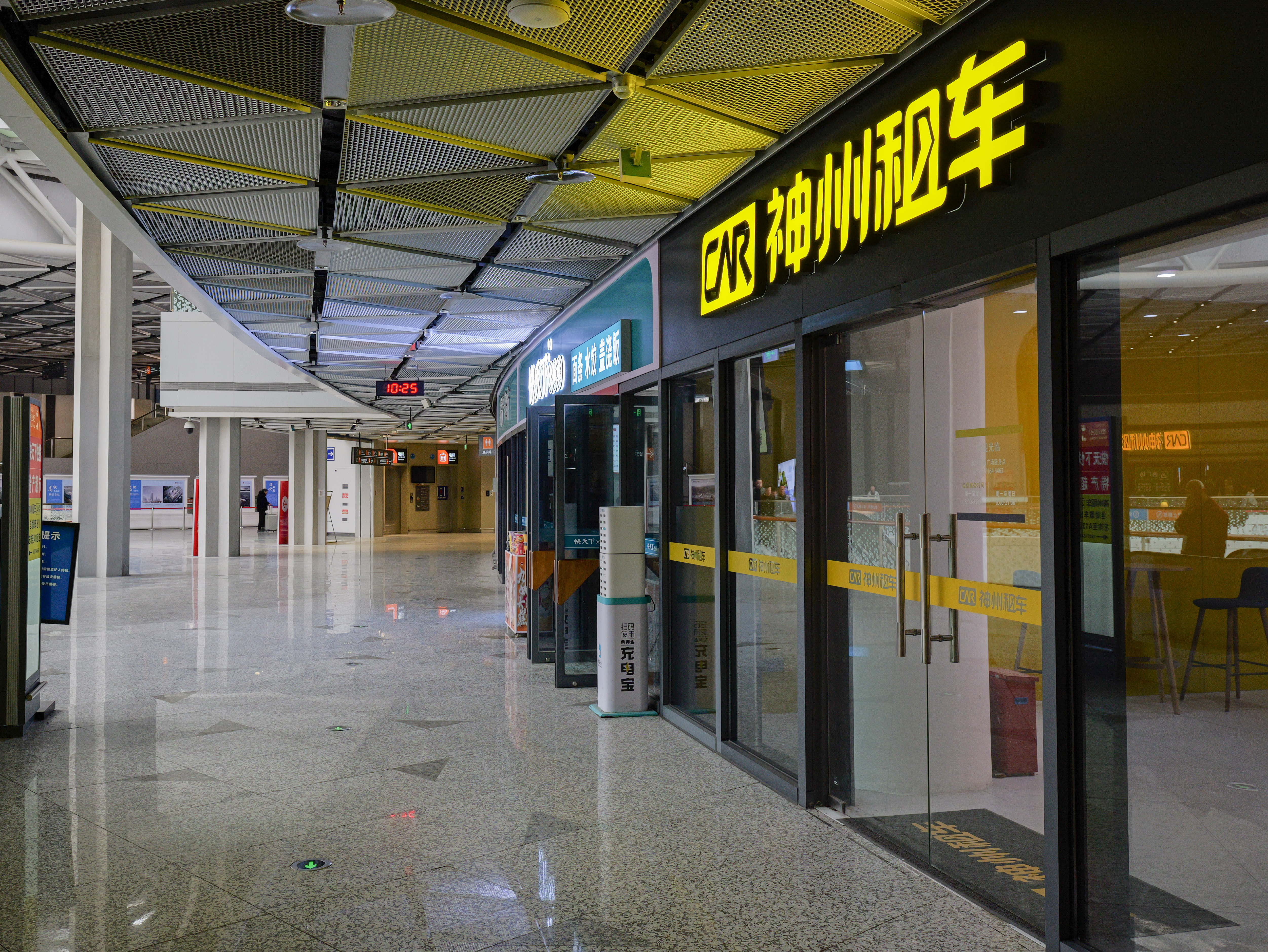 商业区一角1.jpg 商业区一角1.jpg