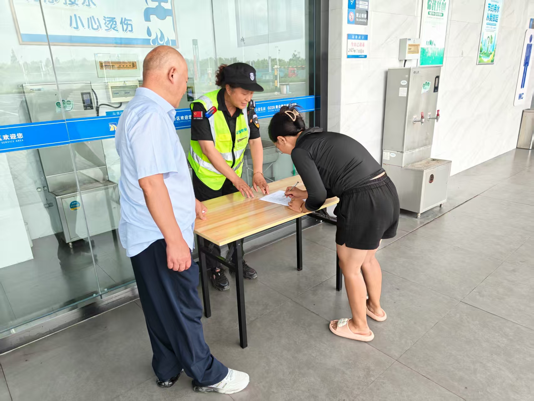 f335de3a3a34f765d6c23153a4265d4.jpg f335de3a3a34f765d6c23153a4265d4.jpg