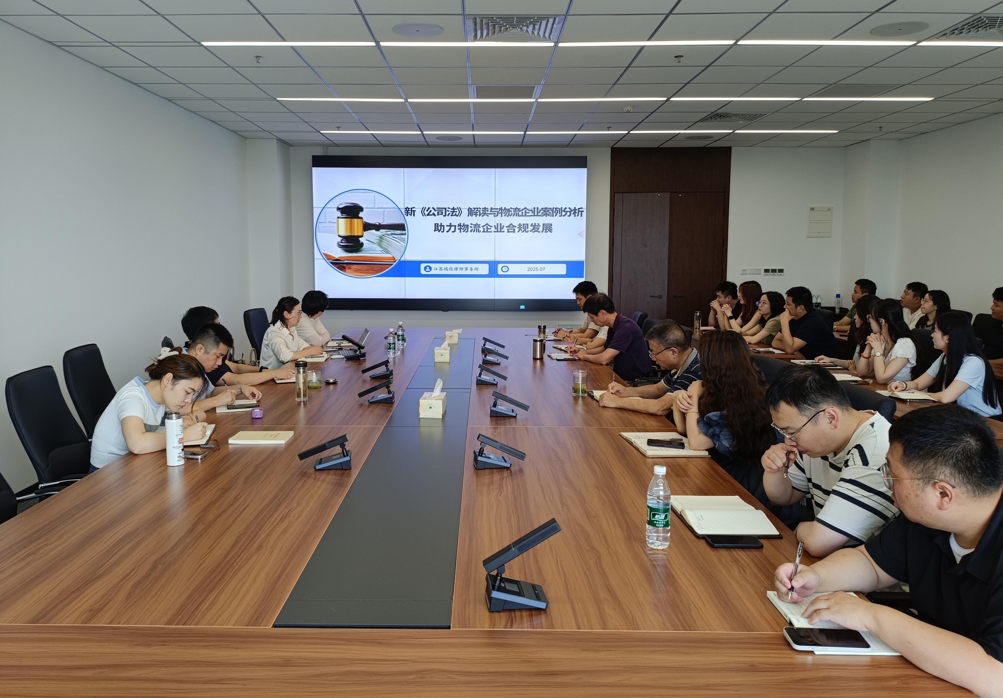 777777.jpg 777777.jpg