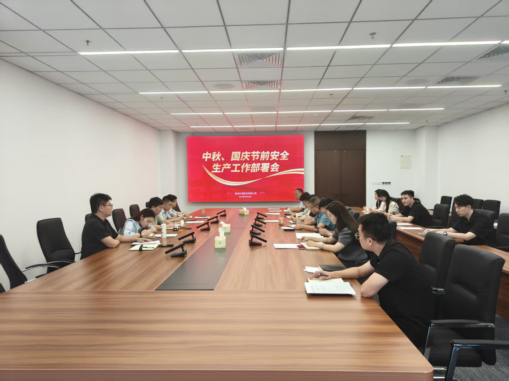 4135a751148273a2ccc51c36125a8f6f.jpg 4135a751148273a2ccc51c36125a8f6f.jpg